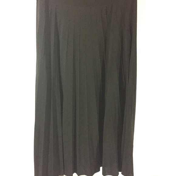 Lane Bryant pleated sleeveless dress - Picture 5 of 7